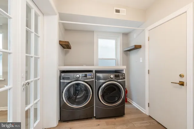 $925,000 | 2314 South Street, Philadelphia, PA 19146