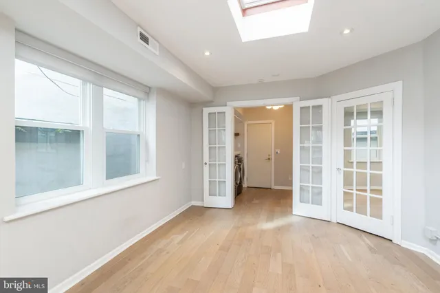 $925,000 | 2314 South Street, Philadelphia, PA 19146