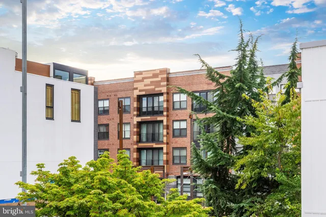 $925,000 | 2314 South Street, Philadelphia, PA 19146