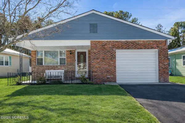 $350,000 | 115 San Carlos Street, Toms River, NJ 08757