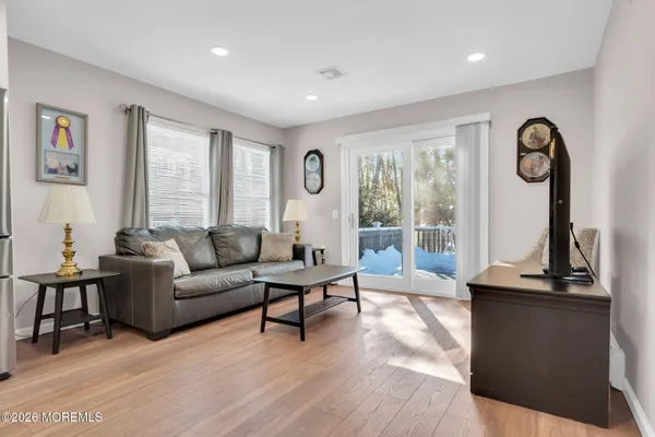$350,000 | 115 San Carlos Street, Toms River, NJ 08757