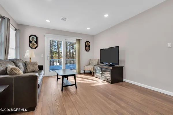 $350,000 | 115 San Carlos Street, Toms River, NJ 08757