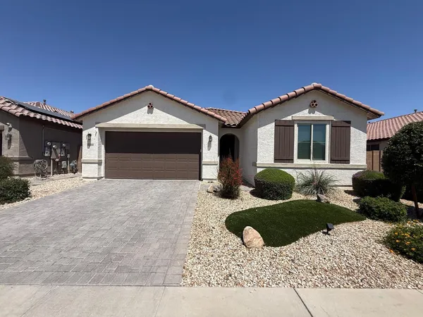 $2,495 | 15744 West Jefferson Street, Goodyear, AZ 85338