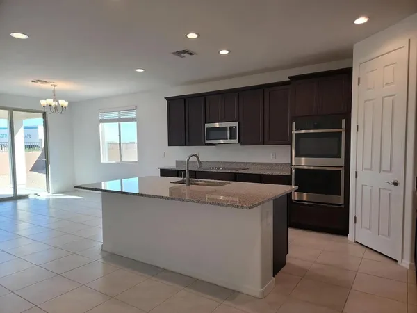 $2,495 | 15744 West Jefferson Street, Goodyear, AZ 85338