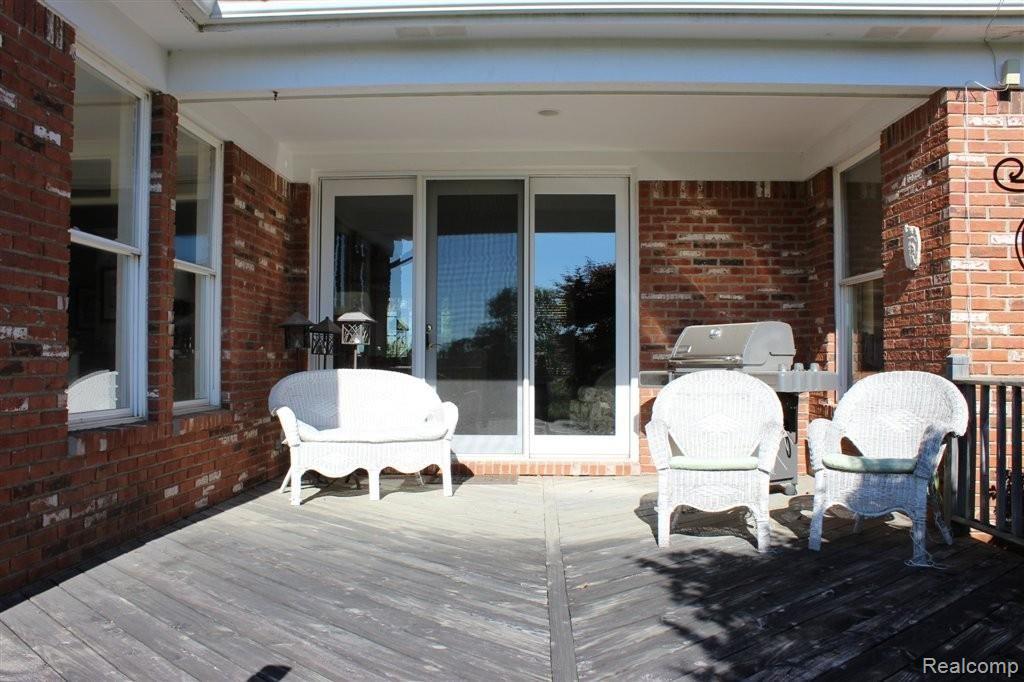 67600 Powell Road Washington, MI 48095 - Photo 19 of 22 deck.jpg