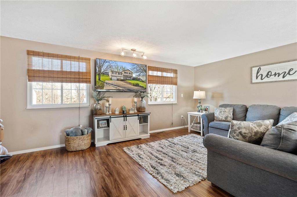 375 Partridge Run Road Gibsonia, PA 15044 - Photo 3 of 24 Gallery Image 3
