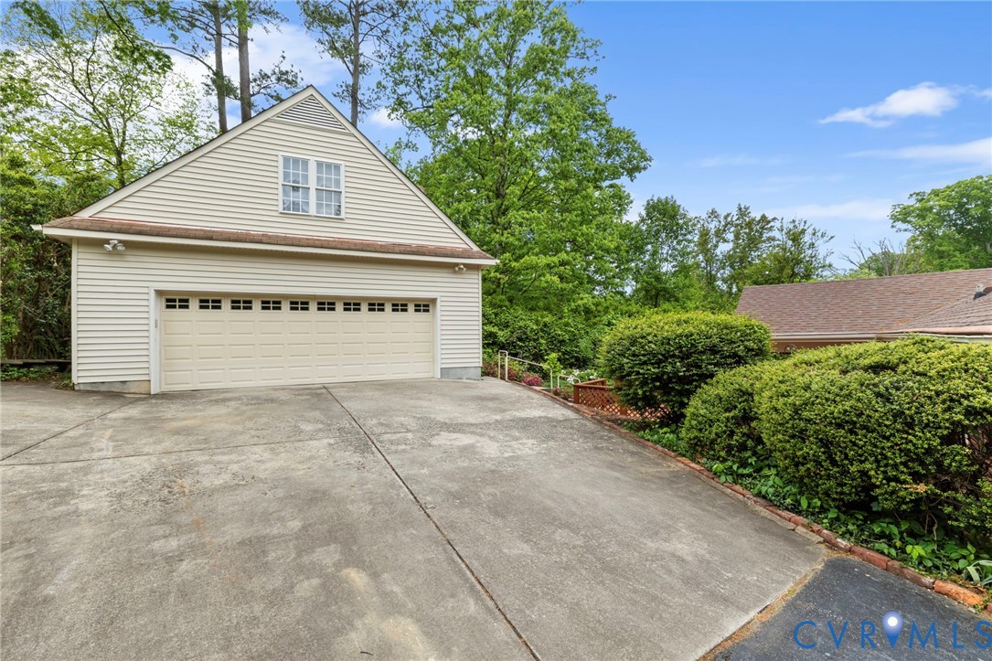 3140 Archdale Road Richmond, VA 23235 - Photo 38 of 48 Detached 4 car (tandem) garage