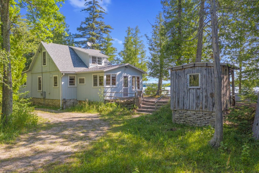 470 Europe Lake Road Ellison Bay, WI 54210 - Photo 7 of 44
