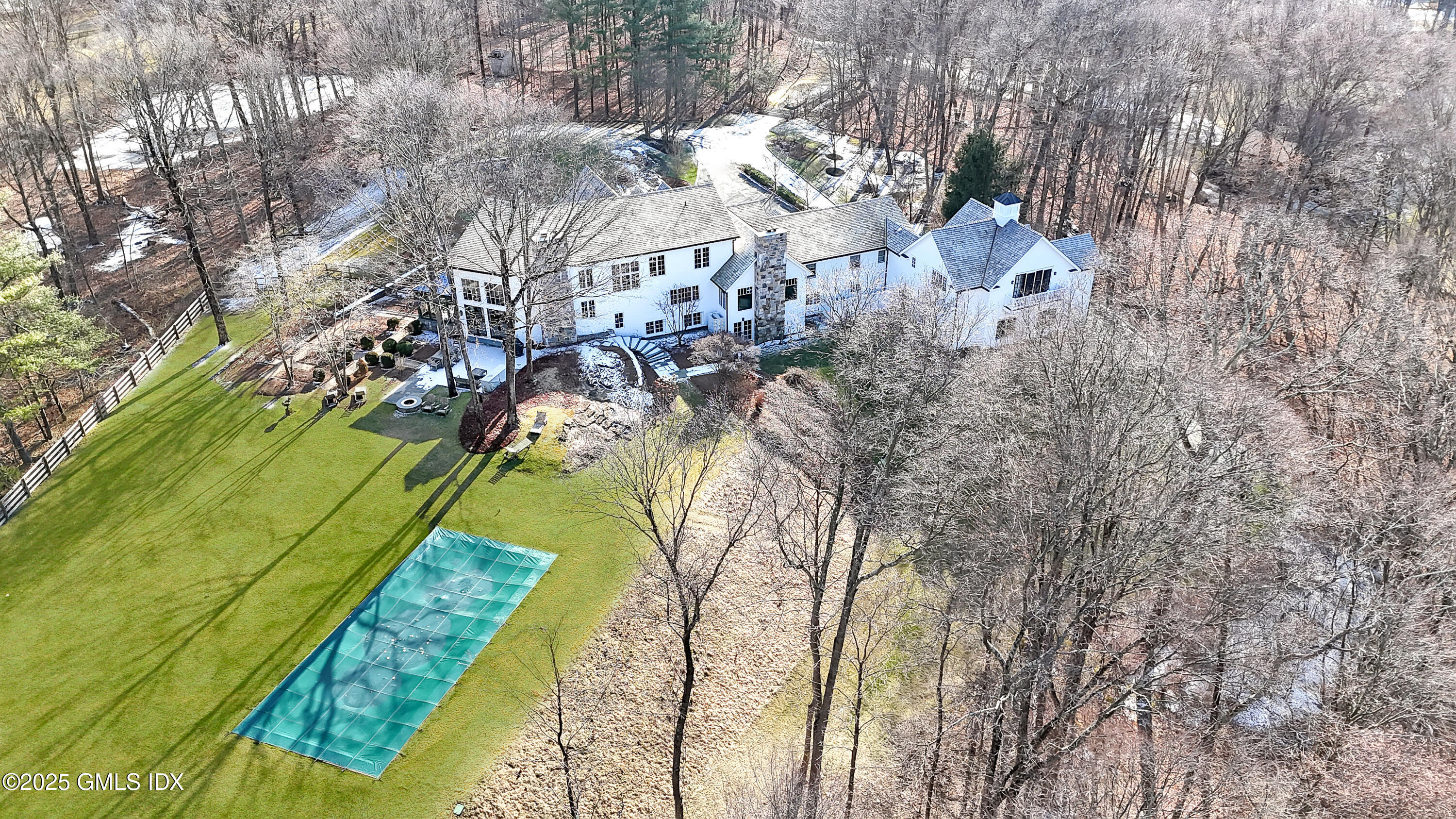 70 Sumner Road Greenwich, CT 06831 - Photo 3 of 57 a view of yard