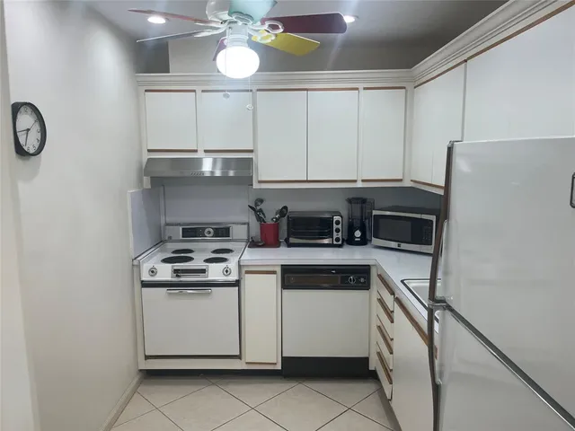 $239,000 | 6273 Bay Club Drive, Unit 2, Fort Lauderdale, FL 33308