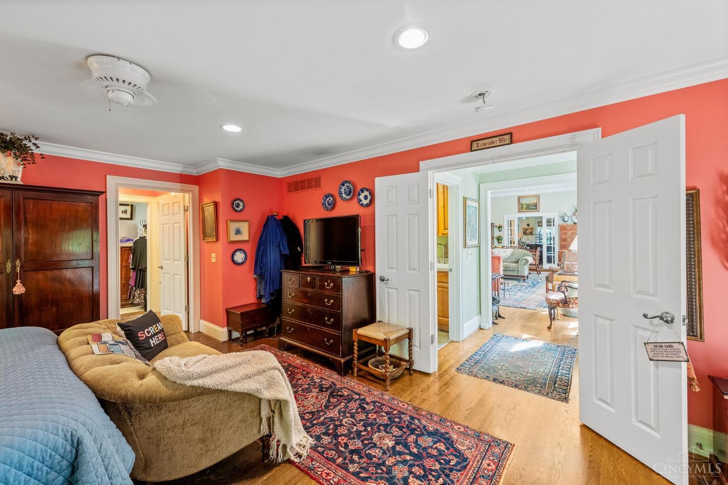 1427 Stanley Road Cincinnati, OH 45230 - Photo 25 of 49 Gallery Image 25