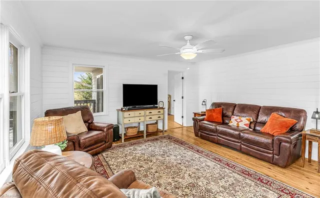 $585,000 | 9654 Highway 119 North, Leasburg, NC 27291