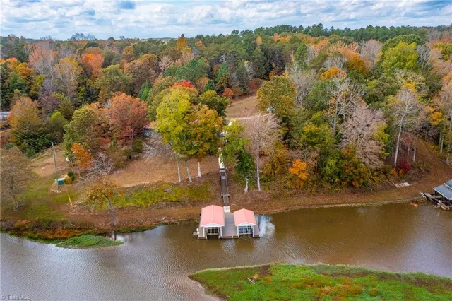 $585,000 | 9654 Highway 119 North, Leasburg, NC 27291