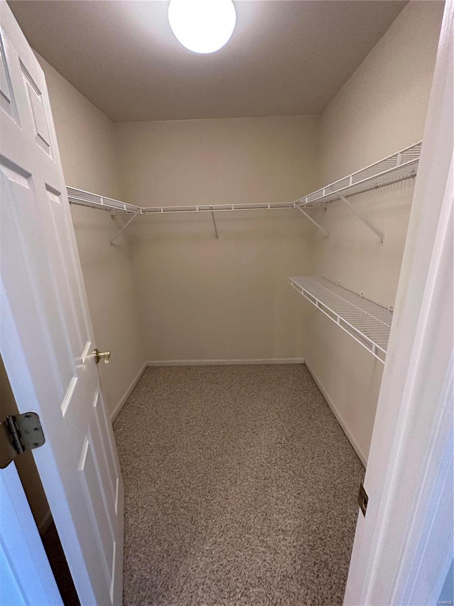 15421 Braefield Drive Chesterfield, MO 63017 - Photo 11 of 30