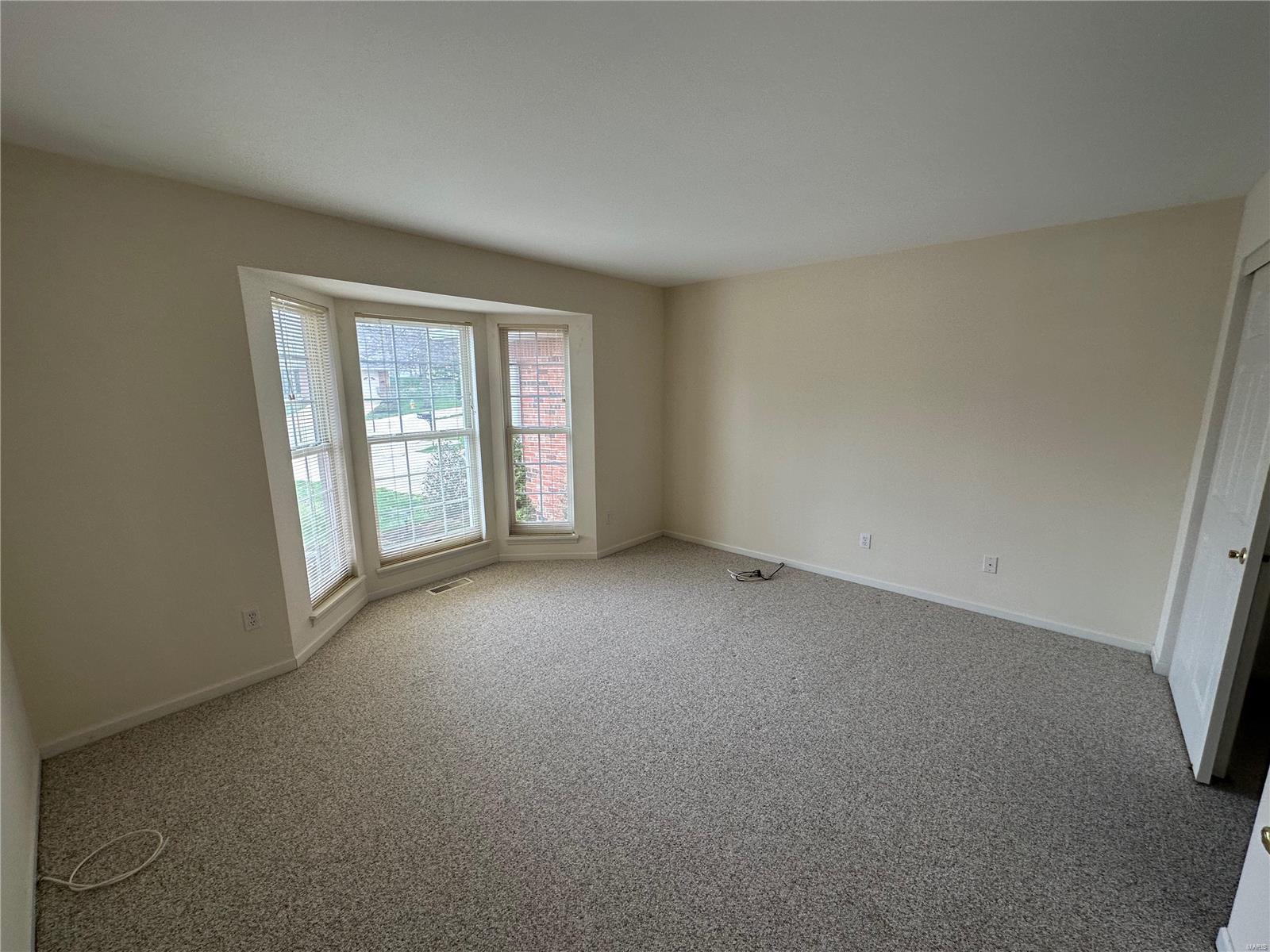 15421 Braefield Drive Chesterfield, MO 63017 - Photo 16 of 30