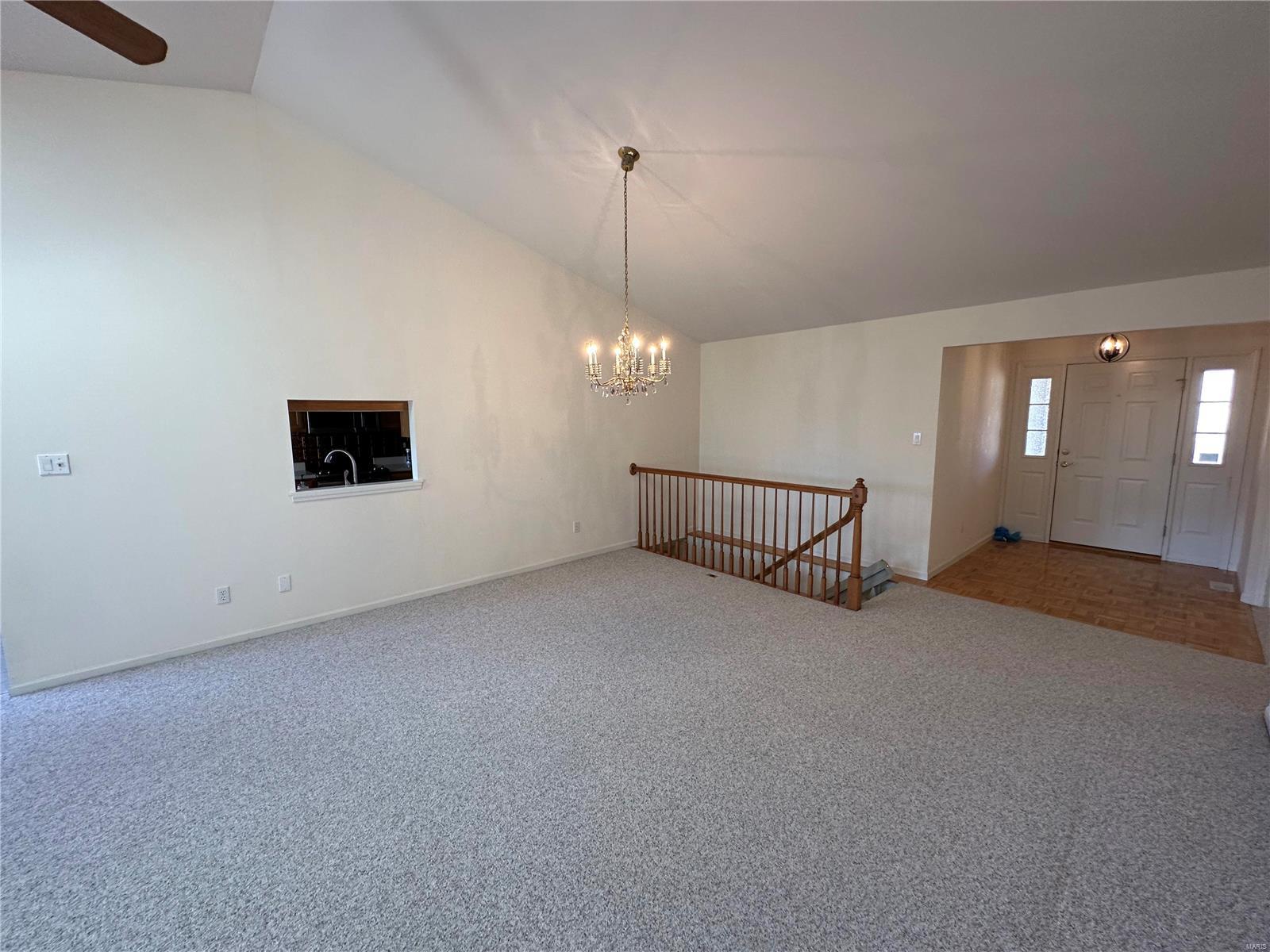 15421 Braefield Drive Chesterfield, MO 63017 - Photo 3 of 30