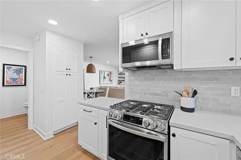 $1,250,000 | 101 Aspen Lane, Costa Mesa, CA 92627