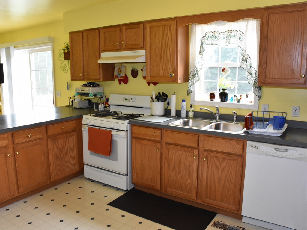 20434 Fry Road Saegertown, PA 16433 - Photo 16 of 28 Gallery Image 16