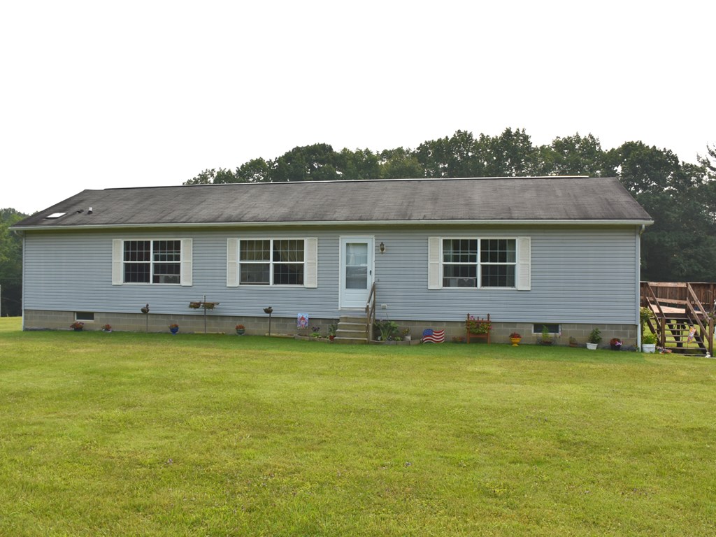 20434 Fry Road Saegertown, PA 16433 - Photo 3 of 28 Gallery Image 3