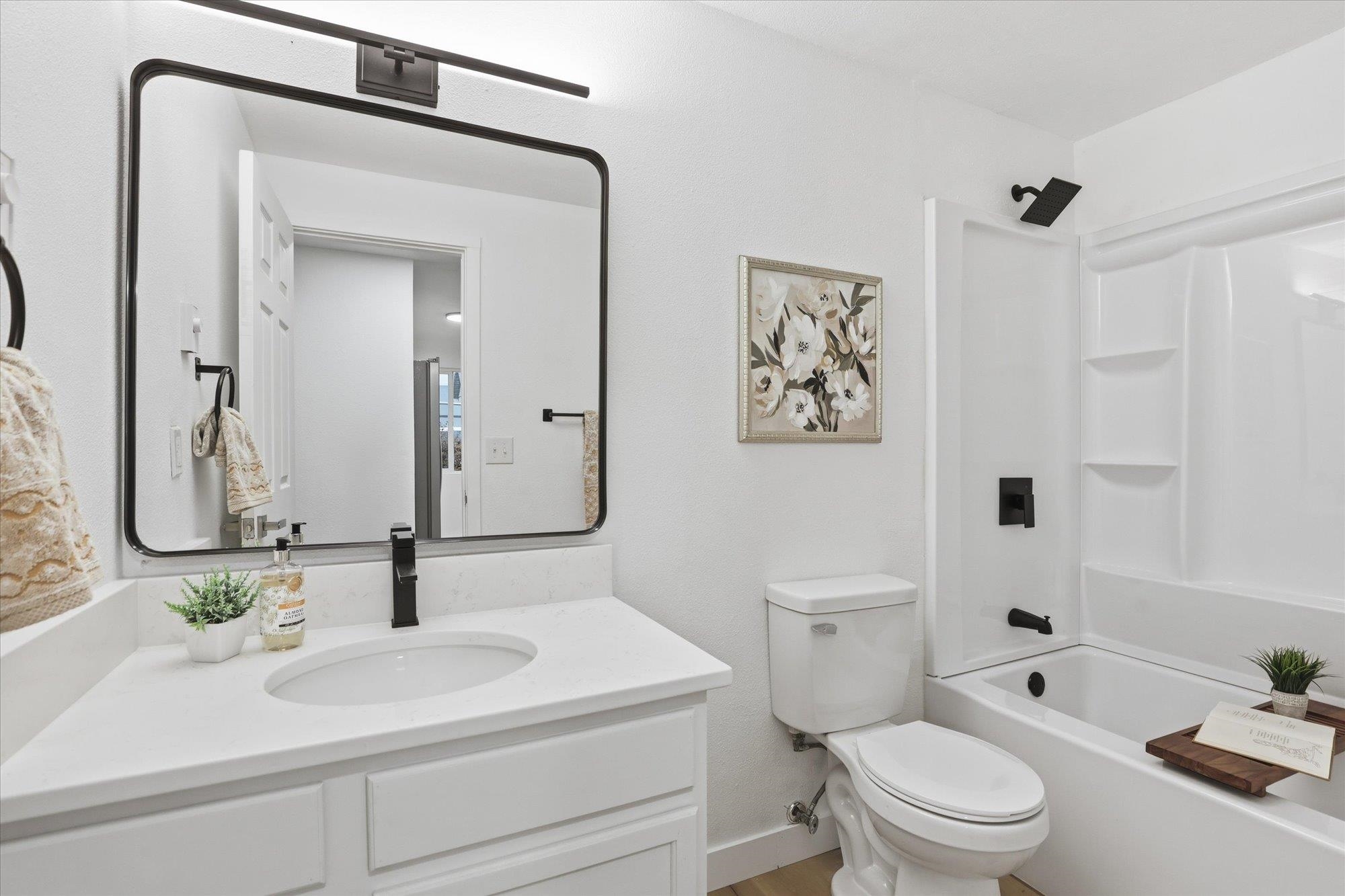 102 East Weile Avenue, Unit 1 Spokane, WA 99208 - Photo 14 of 32