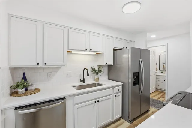 $199,900 | 102 East Weile Avenue, Unit 1, Spokane, WA 99208