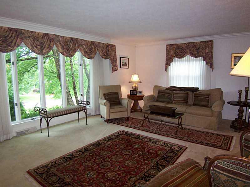 17 Indian Fields Trail Lower Burrell, PA 15068 - Photo 4 of 24 Living Room.