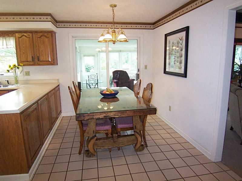 17 Indian Fields Trail Lower Burrell, PA 15068 - Photo 10 of 24 Kitchen.