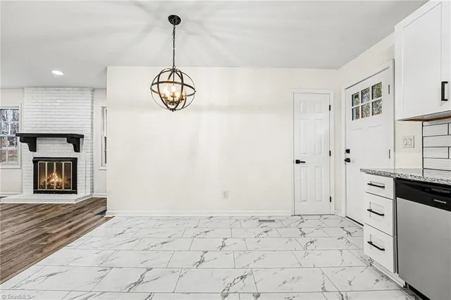 $259,900 | 4055 Village Place, Winston-Salem, NC 27127