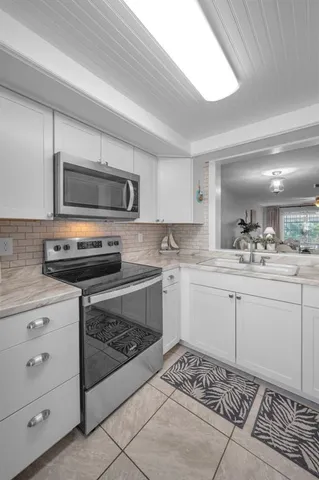 $136,900 | 4224 Rax Place, Unit 4224, New Port Richey, FL 34652