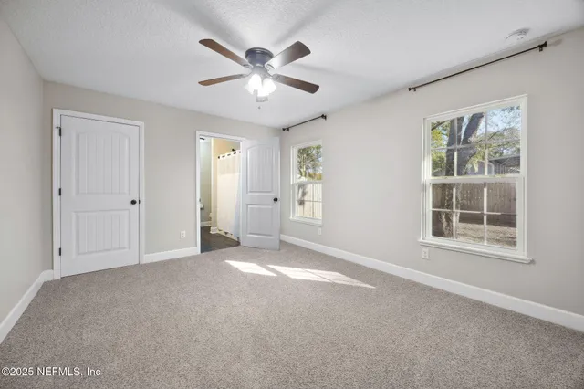 $385,000 | 44355 Swallowfork Avenue, Callahan, FL 32011