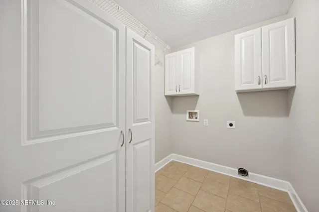 $385,000 | 44355 Swallowfork Avenue, Callahan, FL 32011