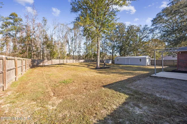 $385,000 | 44355 Swallowfork Avenue, Callahan, FL 32011