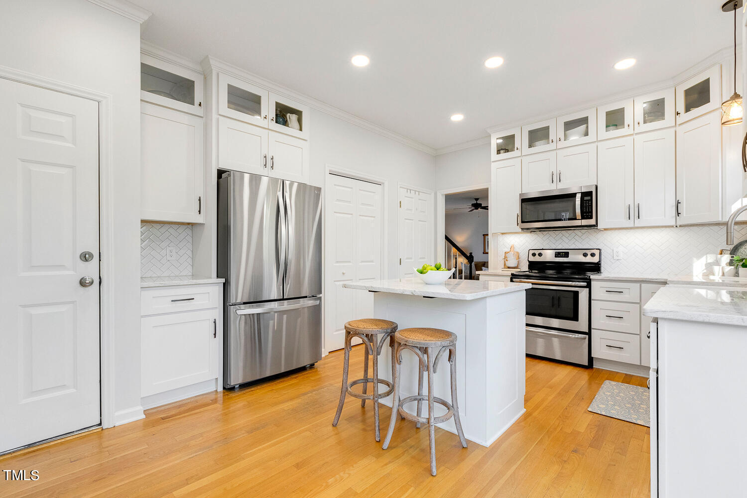 5217 Fairmead Circle Raleigh, NC 27613 - Photo 13 of 57 5217 Fairmead Cir Raleigh NC-large-015-0