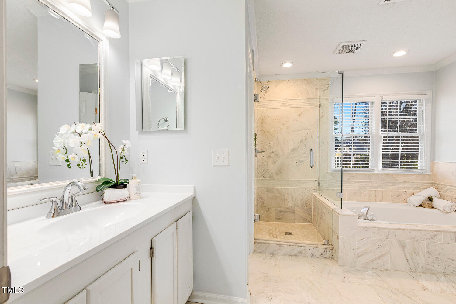 5217 Fairmead Circle Raleigh, NC 27613 - Photo 28 of 57 5217 Fairmead Cir Raleigh NC-large-030-0