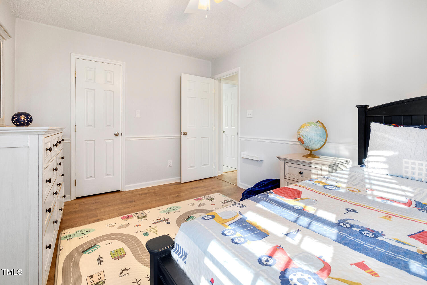 5217 Fairmead Circle Raleigh, NC 27613 - Photo 37 of 57 5217 Fairmead Cir Raleigh NC-large-039-0