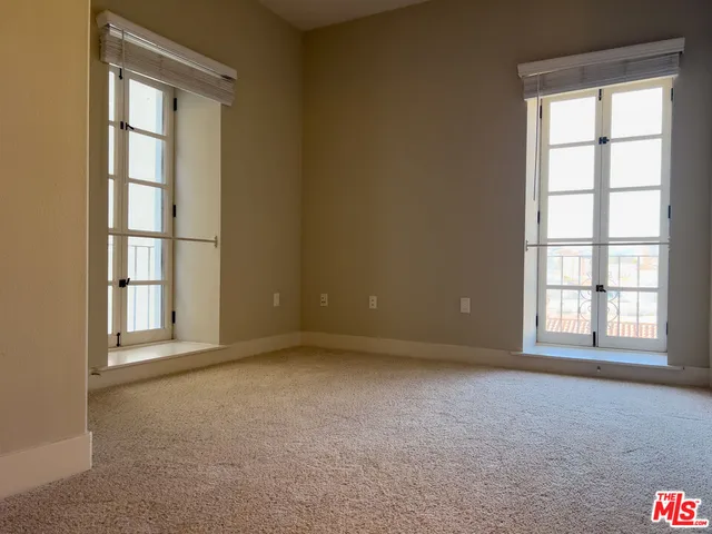 $6,800 | 1041 Glendon Avenue, Unit 5110, Los Angeles, CA 90024