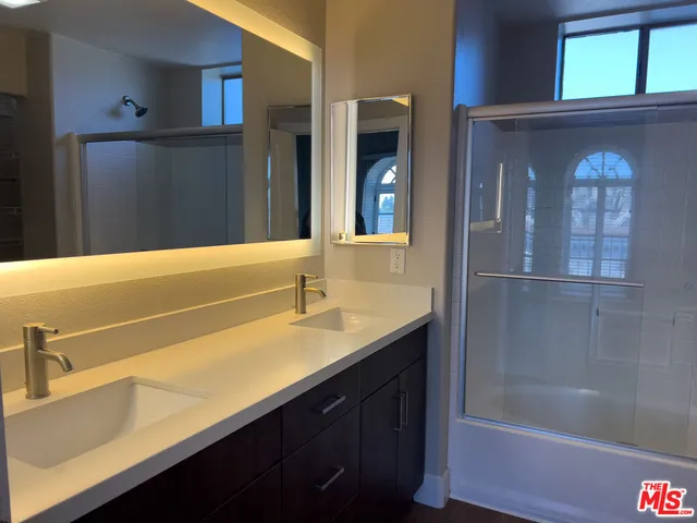 $6,800 | 1041 Glendon Avenue, Unit 5110, Los Angeles, CA 90024