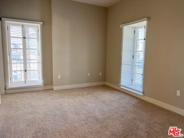 $6,800 | 1041 Glendon Avenue, Unit 5110, Los Angeles, CA 90024