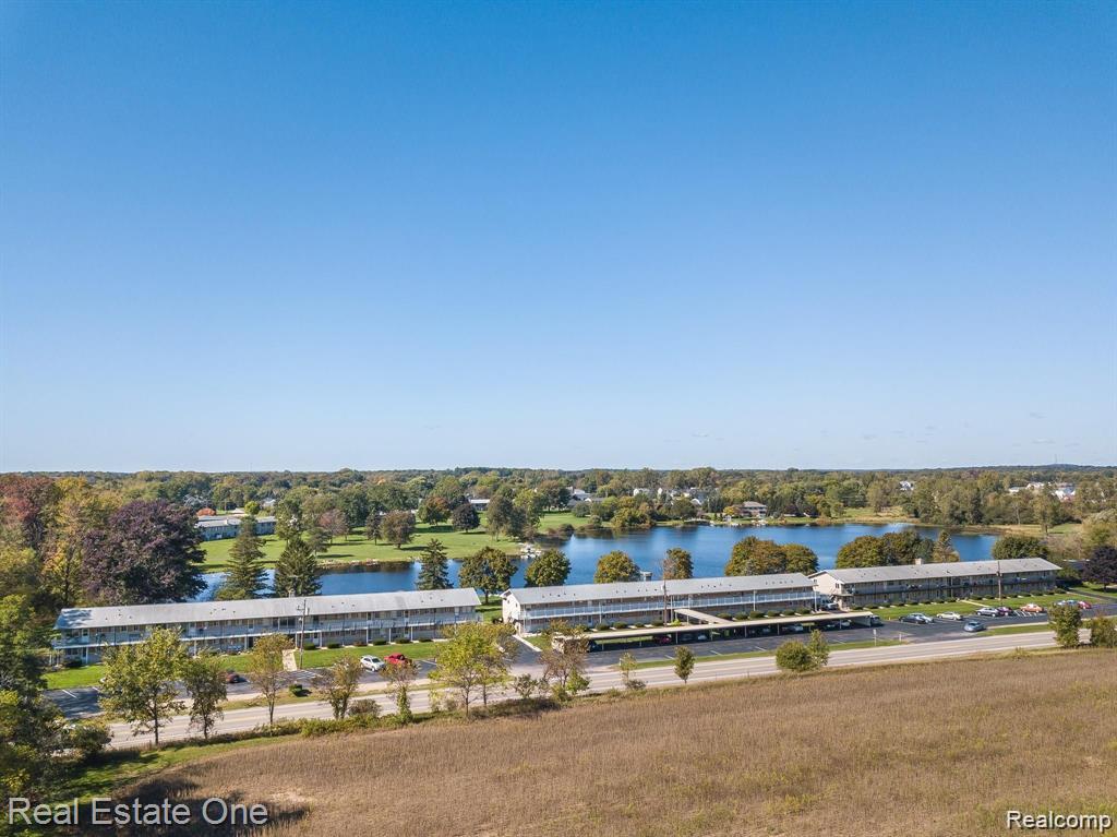 26955 Milford Road, Unit 24 New Hudson, MI 48165 - Photo 22 of 26