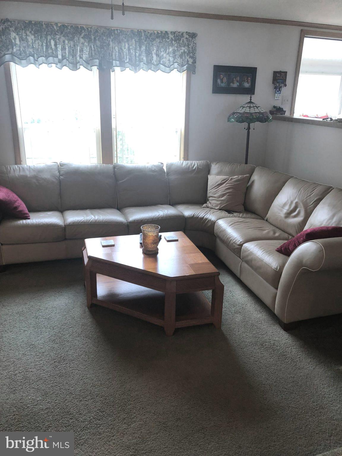 8 Ruth Drive Gordonville, PA 17529 - Photo 4 of 26 Family room