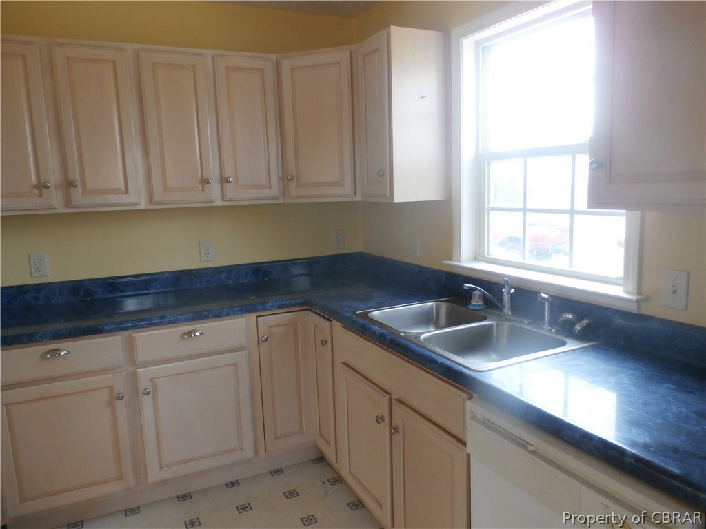 76 Fleeton Point Circle Reedville, VA 22539 - Photo 5 of 21