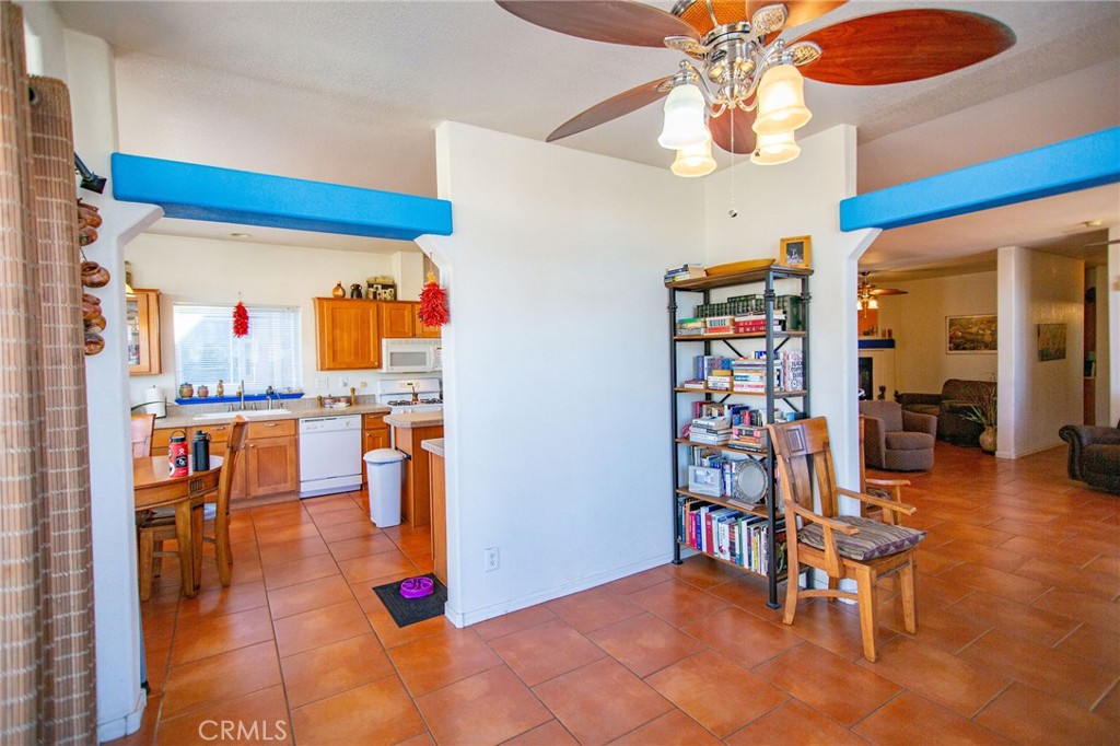 1106 Beach Drive Needles, CA 92363 - Photo 20 of 73