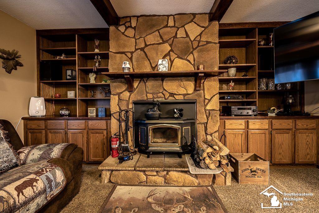 2277 West Sterns Road Temperance, MI 48182 - Photo 8 of 37 50102324-7.JPG