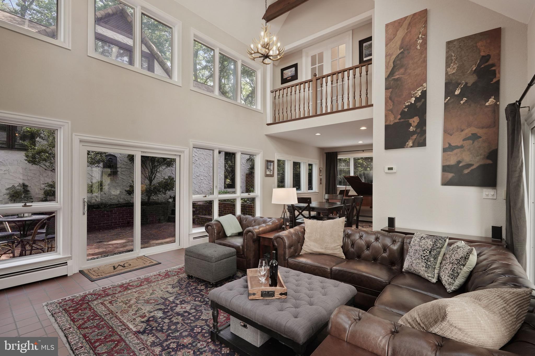 6580 Braddock Road Alexandria, VA 22312 - Photo 23 of 50 Great room was upgraded with triple pane windows