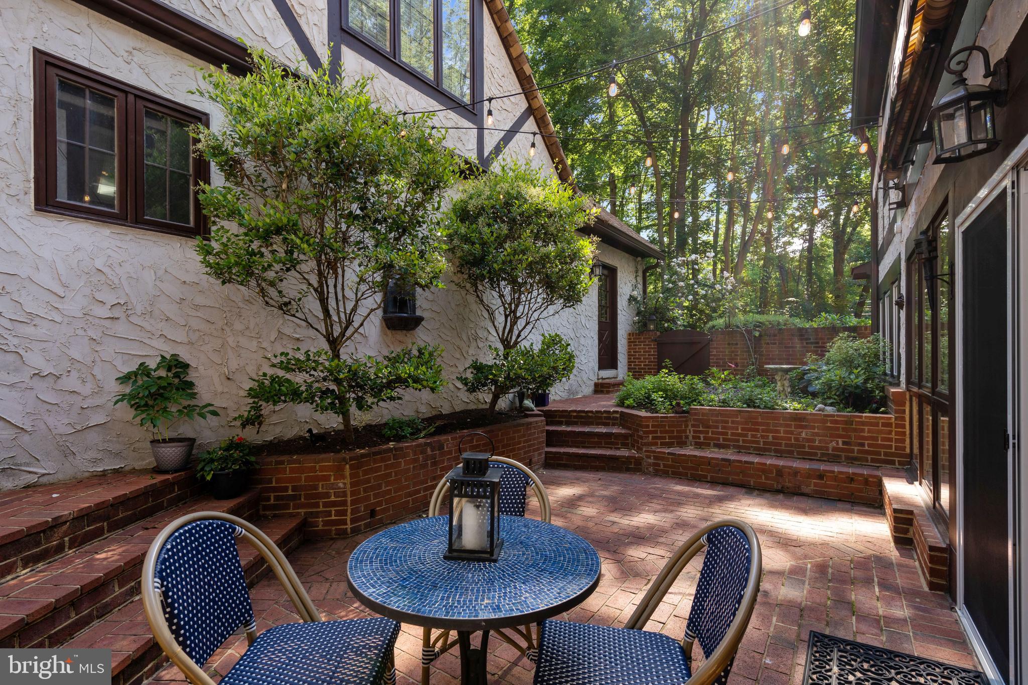 6580 Braddock Road Alexandria, VA 22312 - Photo 8 of 50 Private brick courtyard w/ fountain & beer garden
