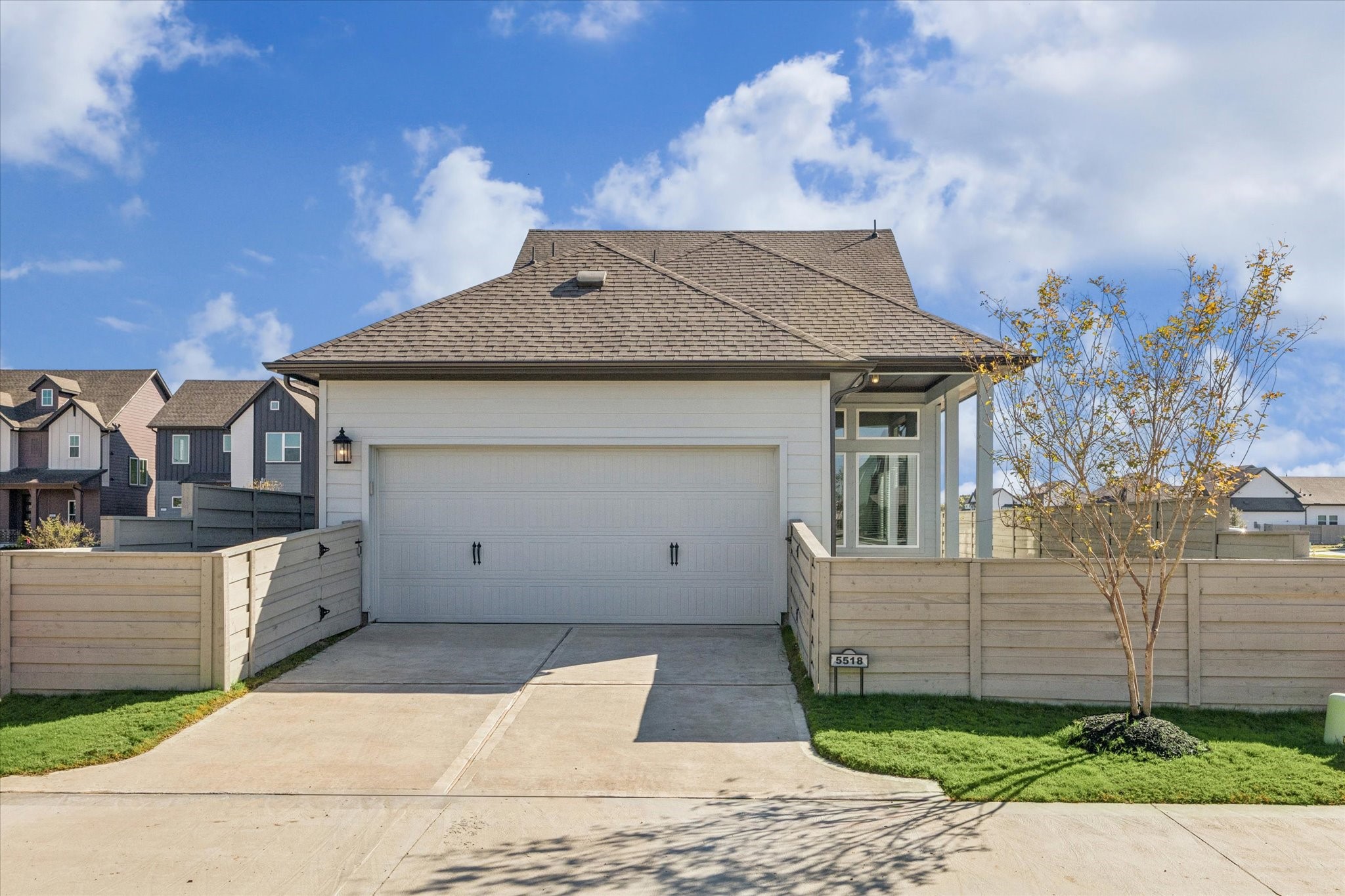 5518 Kindle Alley Manvel, TX 77578 - Photo 19 of 20 a house view with a garden space