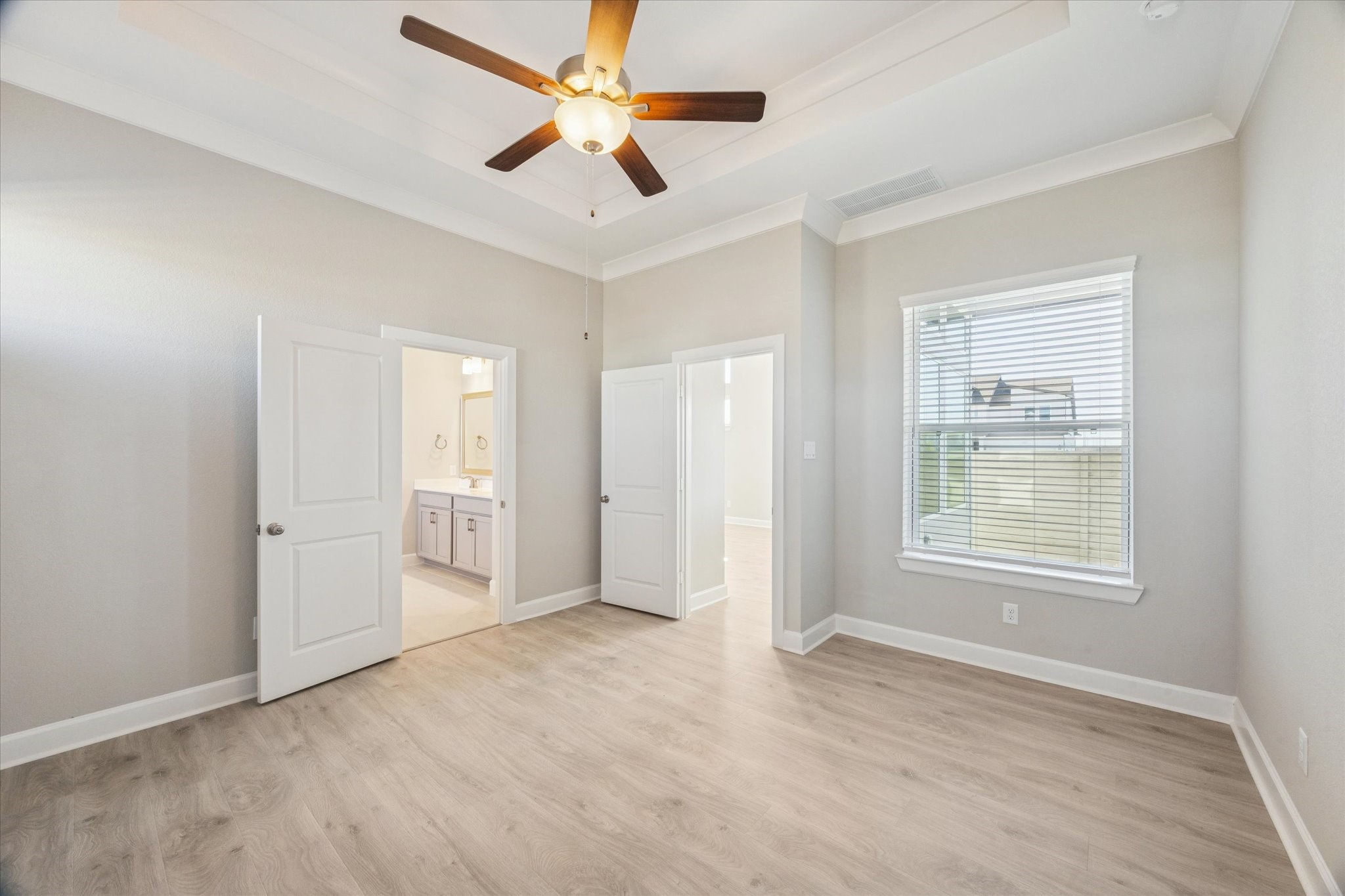 5518 Kindle Alley Manvel, TX 77578 - Photo 10 of 20 a view of an empty room with a window