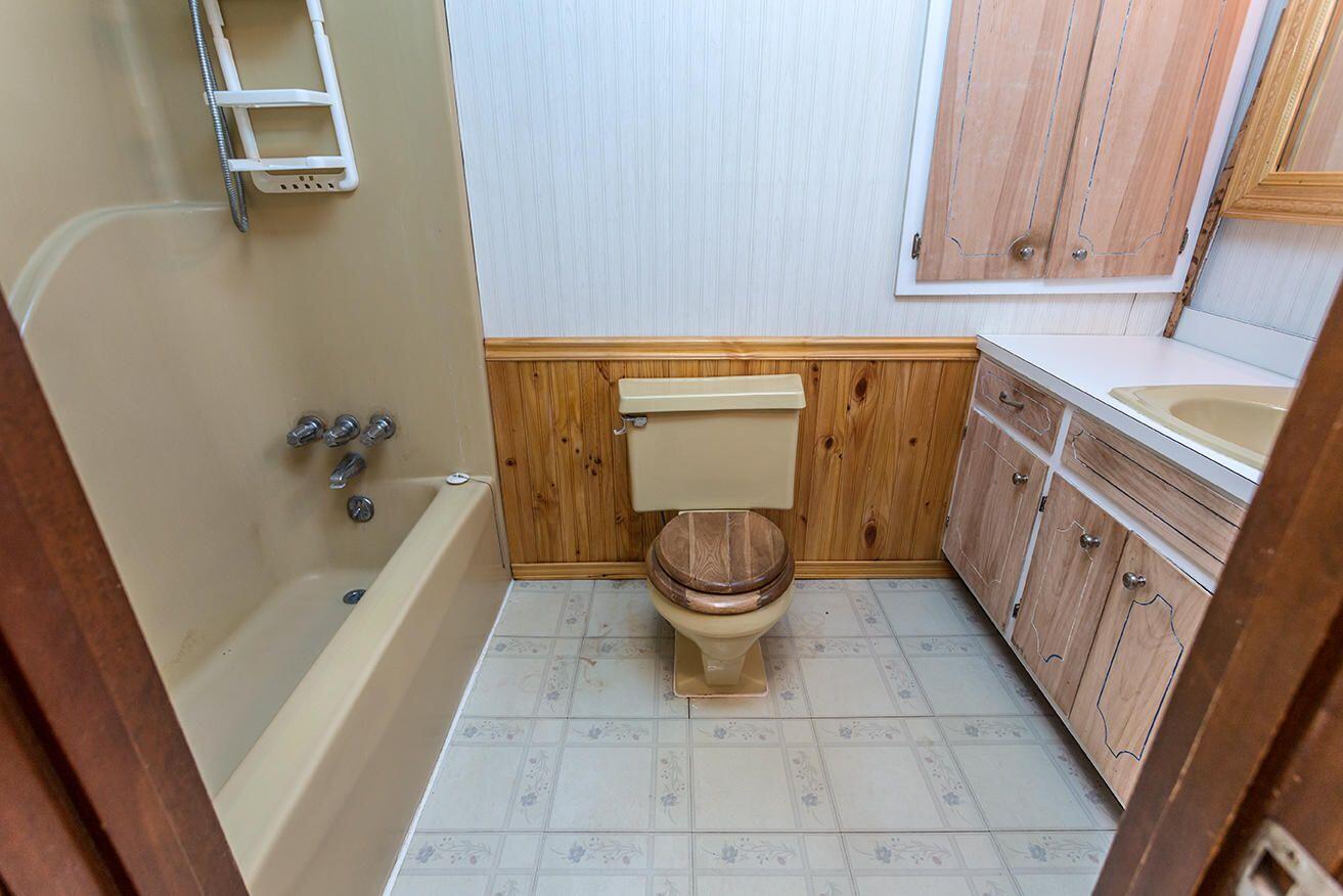 1061 York Road Northeast Cleveland, TN 37323 - Photo 13 of 18 York 12