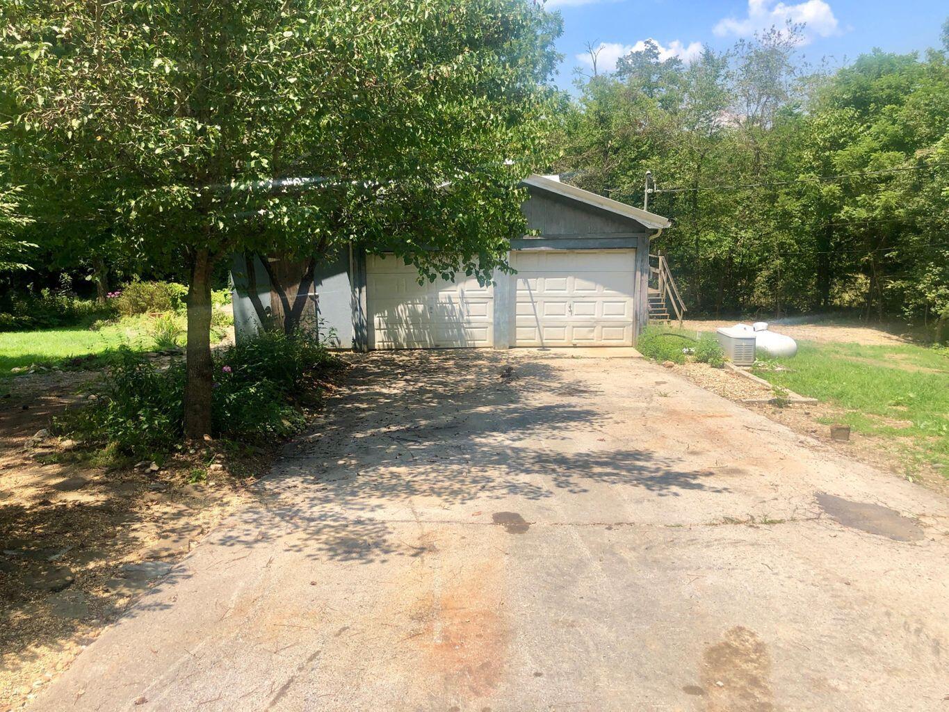 1061 York Road Northeast Cleveland, TN 37323 - Photo 3 of 18 York 3
