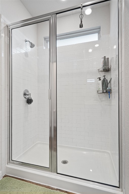 204 Connor Lane Georgetown, TX 78626 - Photo 17 of 31 a bathroom with a shower